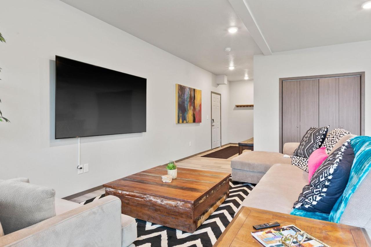 Huge-Fun-Trendy Apt By Perry District & Downtown Spokane Exterior photo