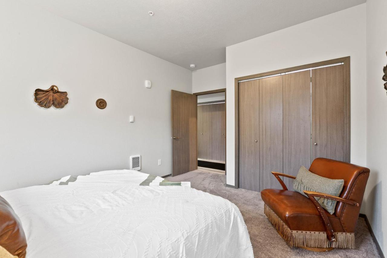 Huge-Fun-Trendy Apt By Perry District & Downtown Spokane Exterior photo
